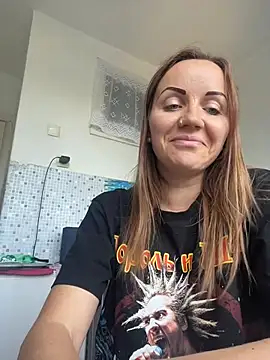 -NeZabudka live cam on StripChat
