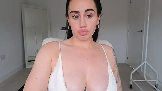 LibbyLoveHeartx webcam