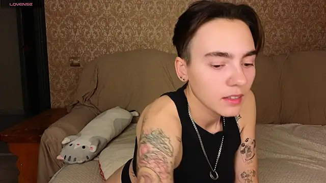 Lilihere_ webcam