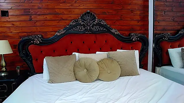 SuzanneKer1 📂 online sex cam