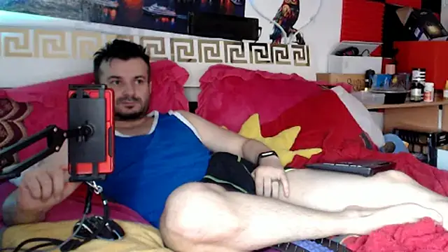 Hugec0ck007 live cam on StripChat