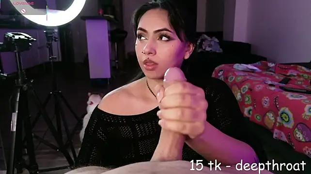 Jade_pleasure_ live cam on StripChat