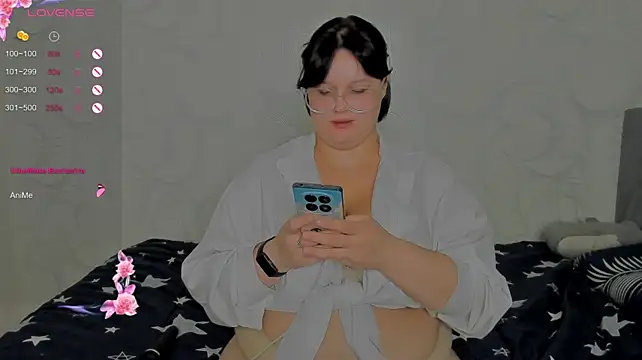 Blossom_Soniya webcam