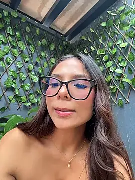 amira_cute2 webcam