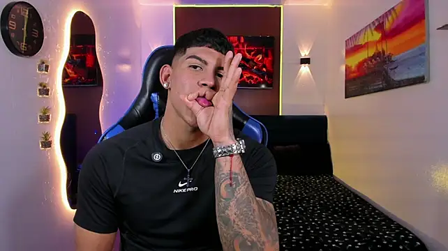 Damian_latinxxx live cam