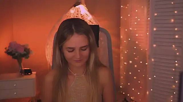 DeboraLarson webcam