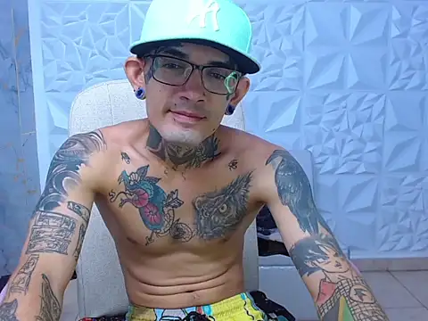 Boy_tatto77 webcam