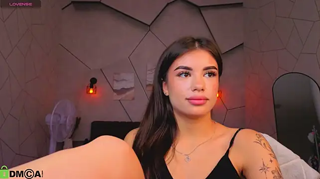 Alisha_Blakee webcam