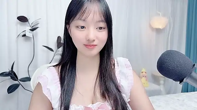 Winnie666999 webcam