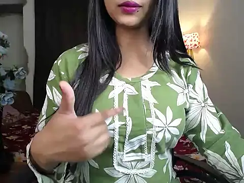 HimalyanDoll webcam