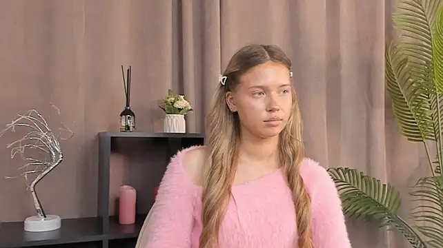 HaileyBenyo webcam