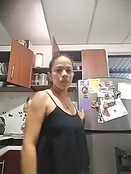 Bootycallhot webcam