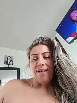 maynor_1998 live cam