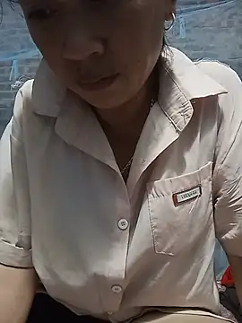 Linda-04 webcam