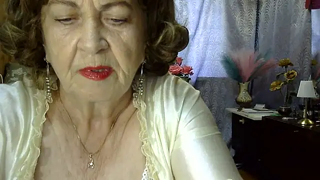 Emma52610 webcam
