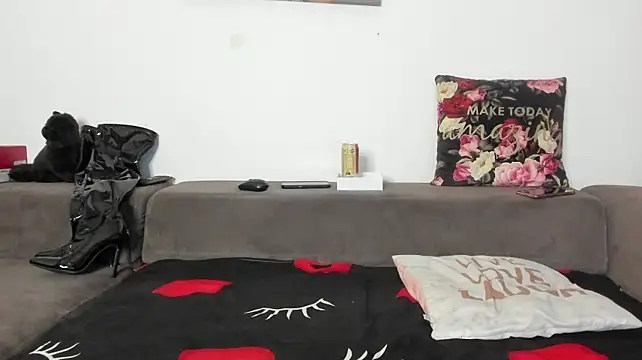 mistressas4a webcam