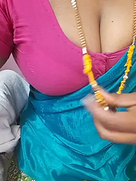 Tamil_Ammani webcam