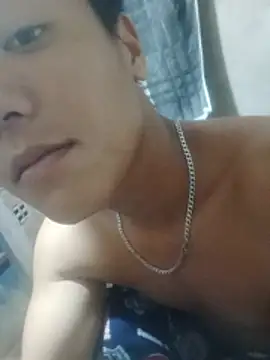 thichgaidam00