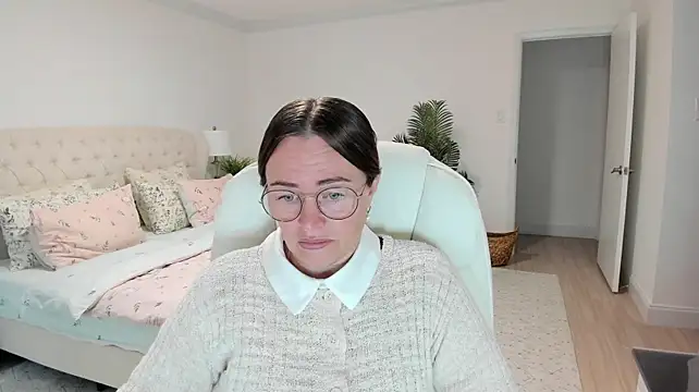 Vika73 webcam
