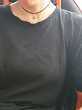 Aashikalaa webcam