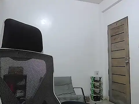 SluttyCumSlutSelena_69