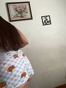 julia_moreira webcam