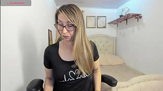 scarletfs webcam
