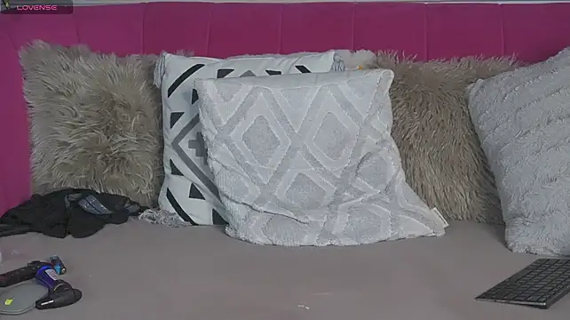 LoriMinelli webcam