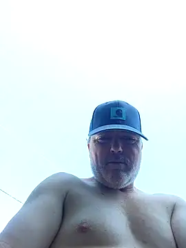 ToungeLashingSquirter webcam
