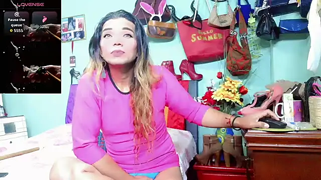 Xiaraa26 live cam
