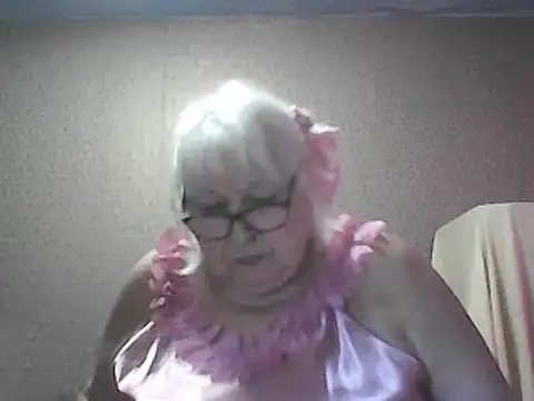 Alexia64231 live cam