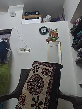 Tamil_Yalini12 webcam