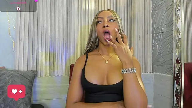 BriannaChelsea webcam