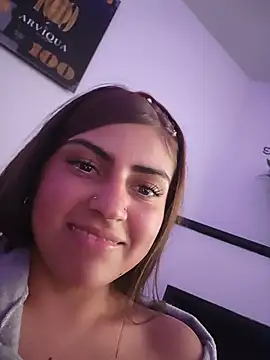 MishRaven webcam