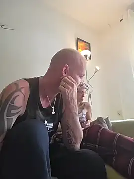 Badbitch_German_Badass live sex cam