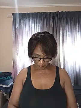 Hotgrannyx