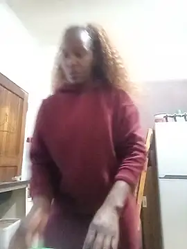 sluttylaura21