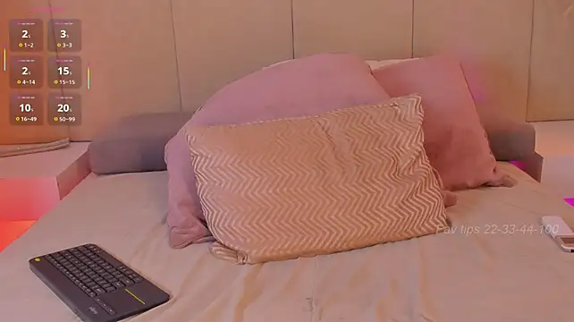 aprilebony_