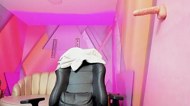 KarinaBenz1