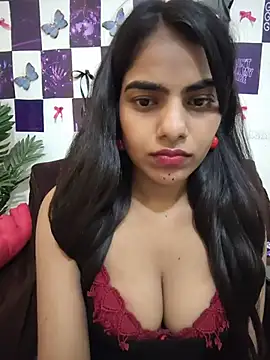 Alisha_Babyy live sex cam
