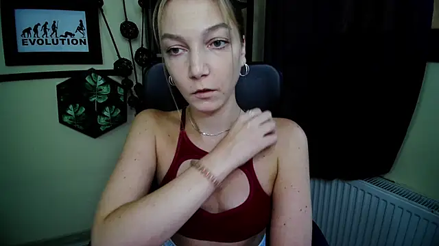 EmillyPlay webcam