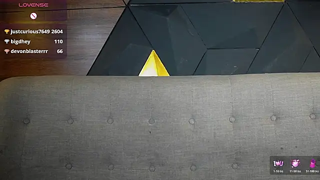 ly_lulu webcam