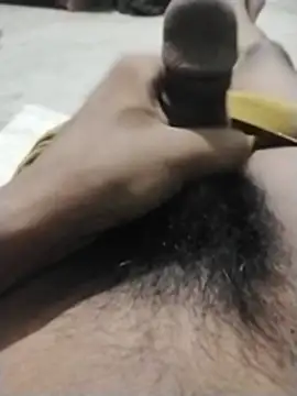 suck_me_please_231 webcam