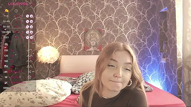 MiaMiaMeow webcam