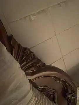 Valentinacouple live cam on StripChat