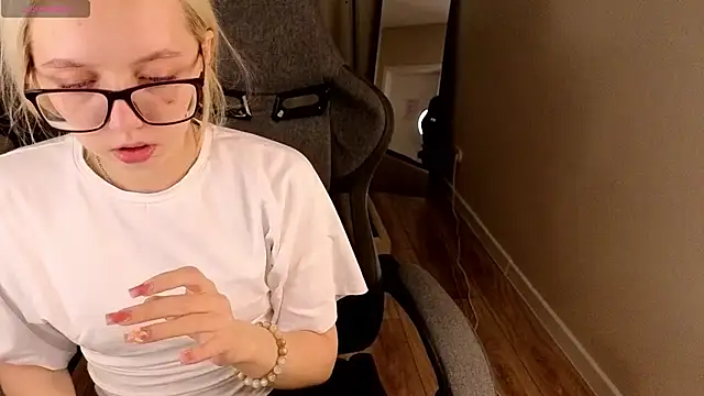 mollyy_snow webcam