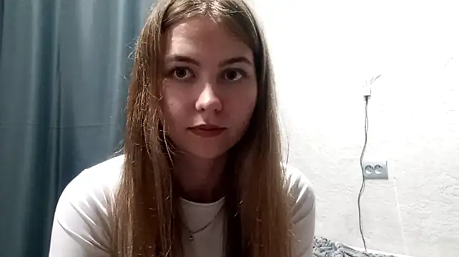 AnnettaHosaka webcam