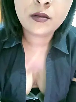 Queen_Kushi4