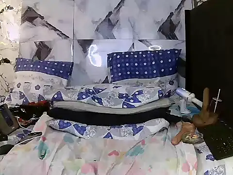 Vexx_Queen95 webcam