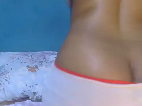 Thescarlet95 webcam